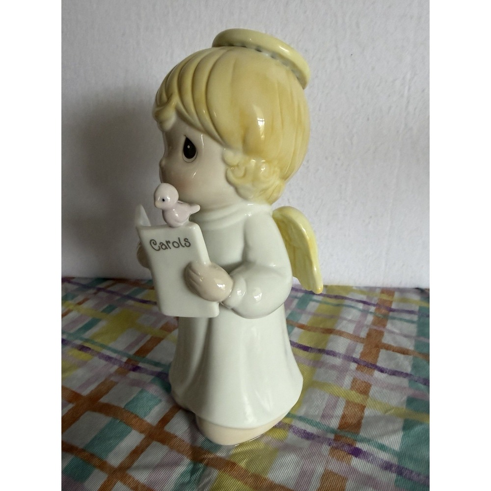 Precious Moments "Hark the Herald Angels Sing" caroling angel figurine 1996 - Picture 2 of 5
